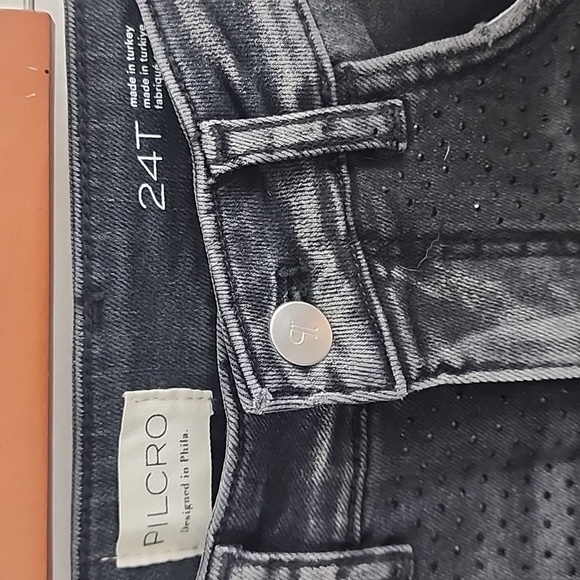 NWT Anthropologie Pilcro Gem High rise straight jeans size 24 tall! - Picture 10 of 10